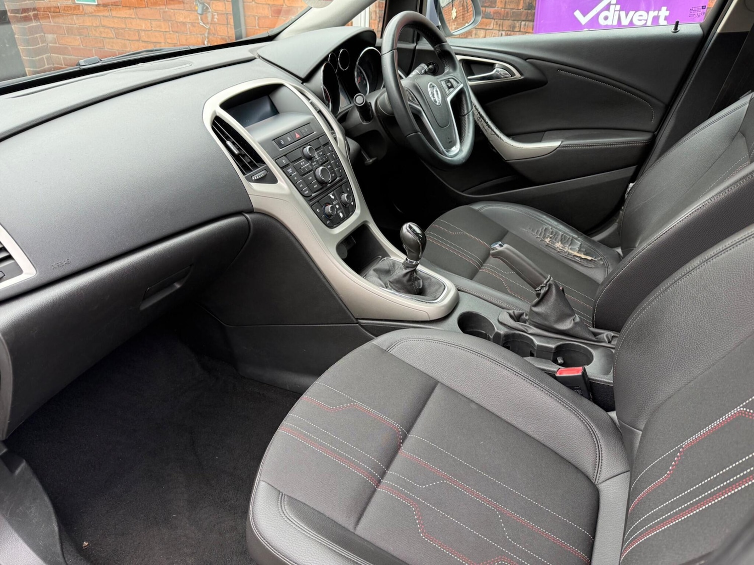 Used Vauxhall Astra 2013 for sale - 78058598: Photo 11