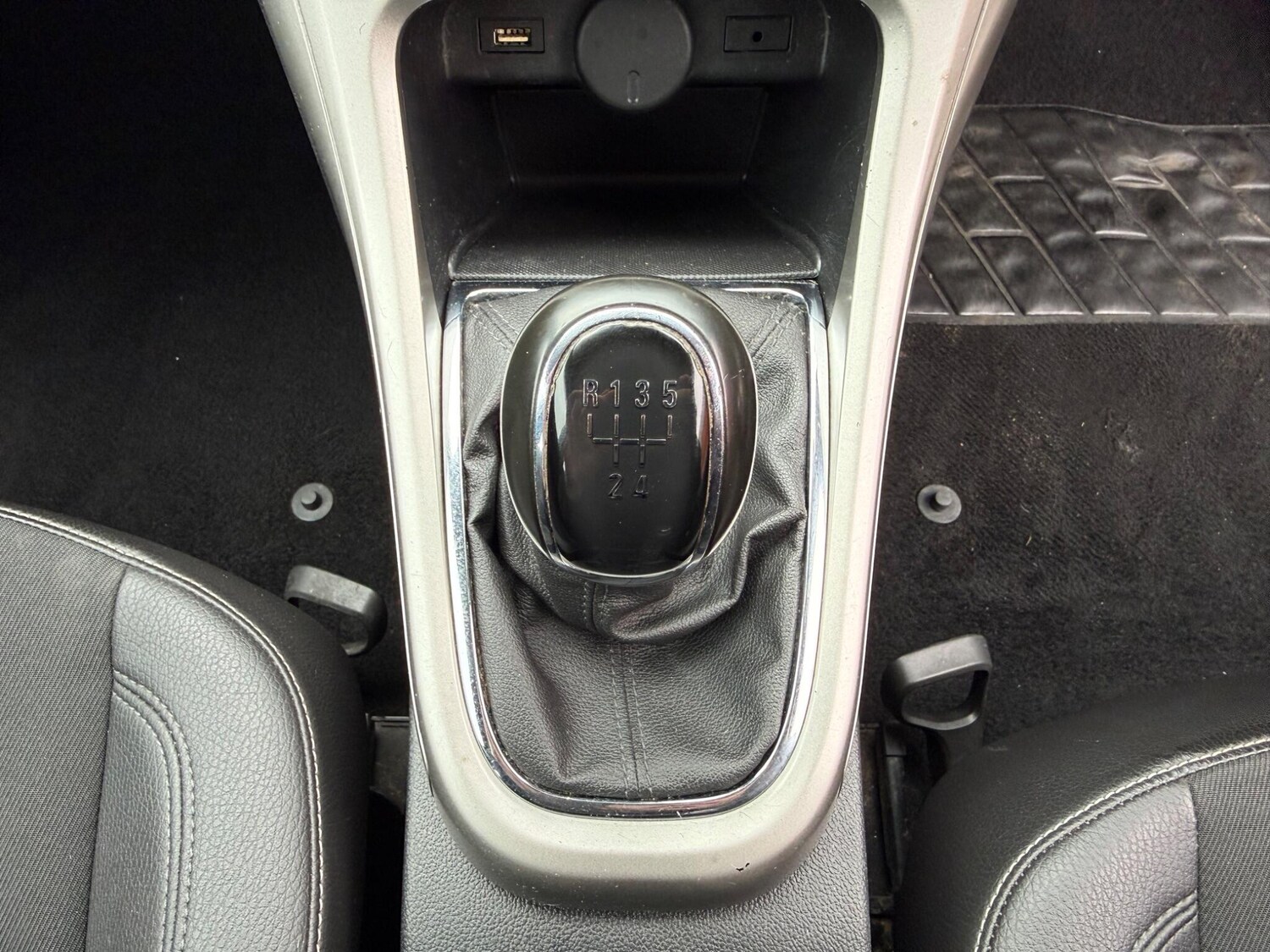 Used Vauxhall Astra 2013 for sale - 78058598: Photo 19