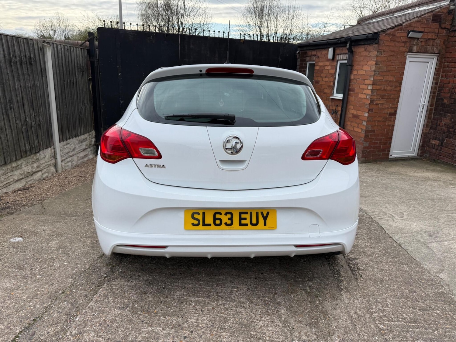 Used Vauxhall Astra 2013 for sale - 78058598: Photo 5