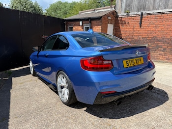 Used BMW 2 Series 2015 for sale - 79033975: Photo