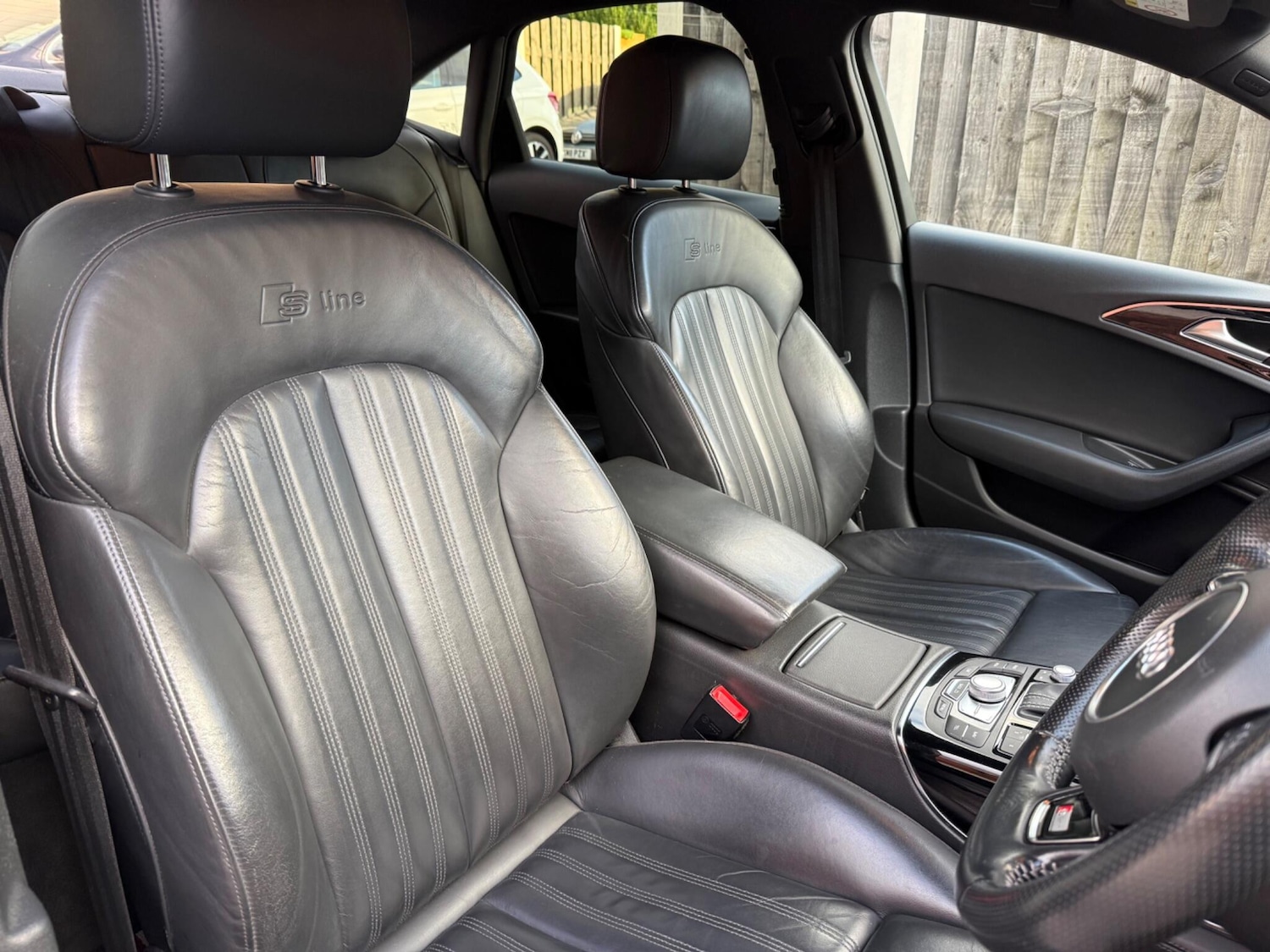 Used Audi A6 Saloon 2015 for sale - 76349386: Photo 11