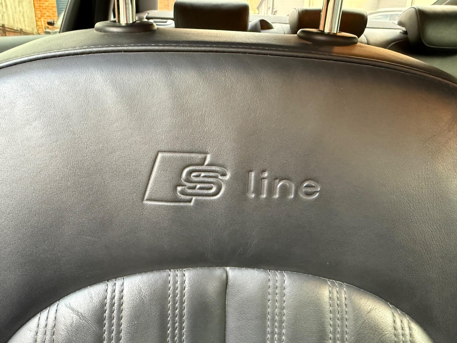 Used Audi A6 Saloon 2015 for sale - 76349386: Photo 12