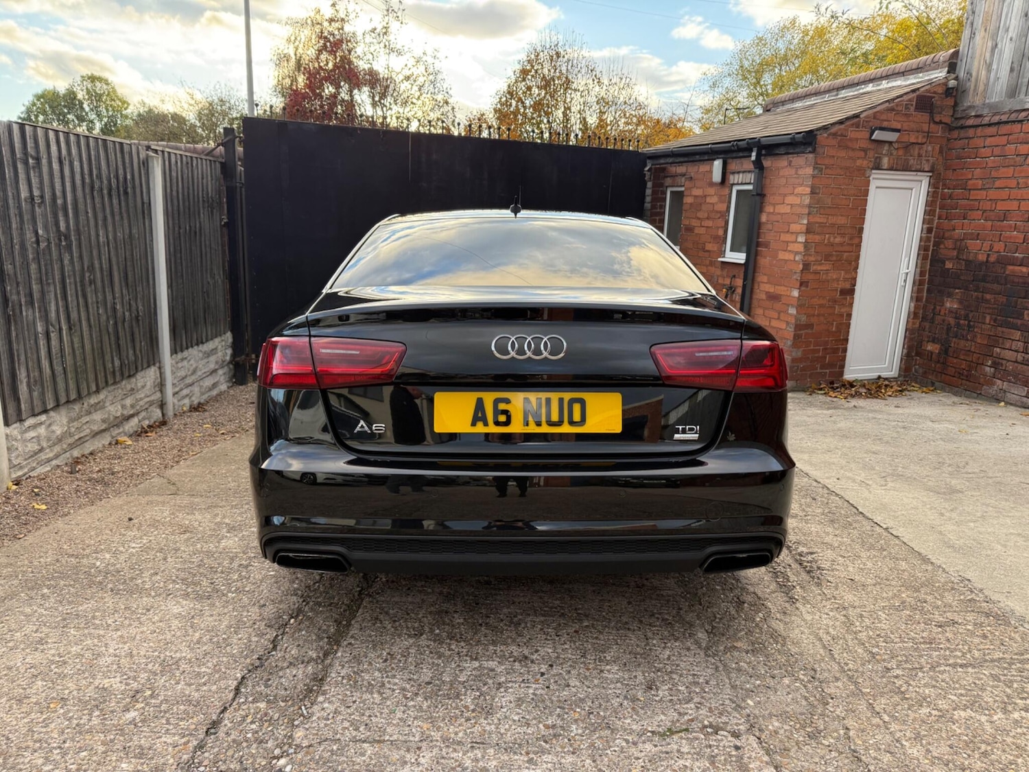 Used Audi A6 Saloon 2015 for sale - 76349386: Photo 5