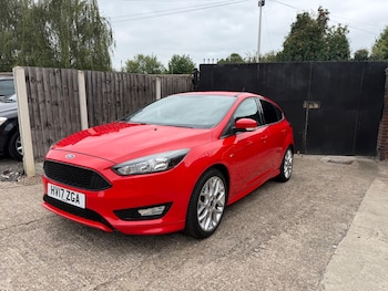 Used Ford Focus 2017 for sale - 75646525: Photo