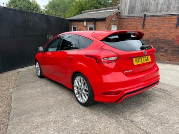 Used Ford Focus 2017 for sale - 75646525: Photo