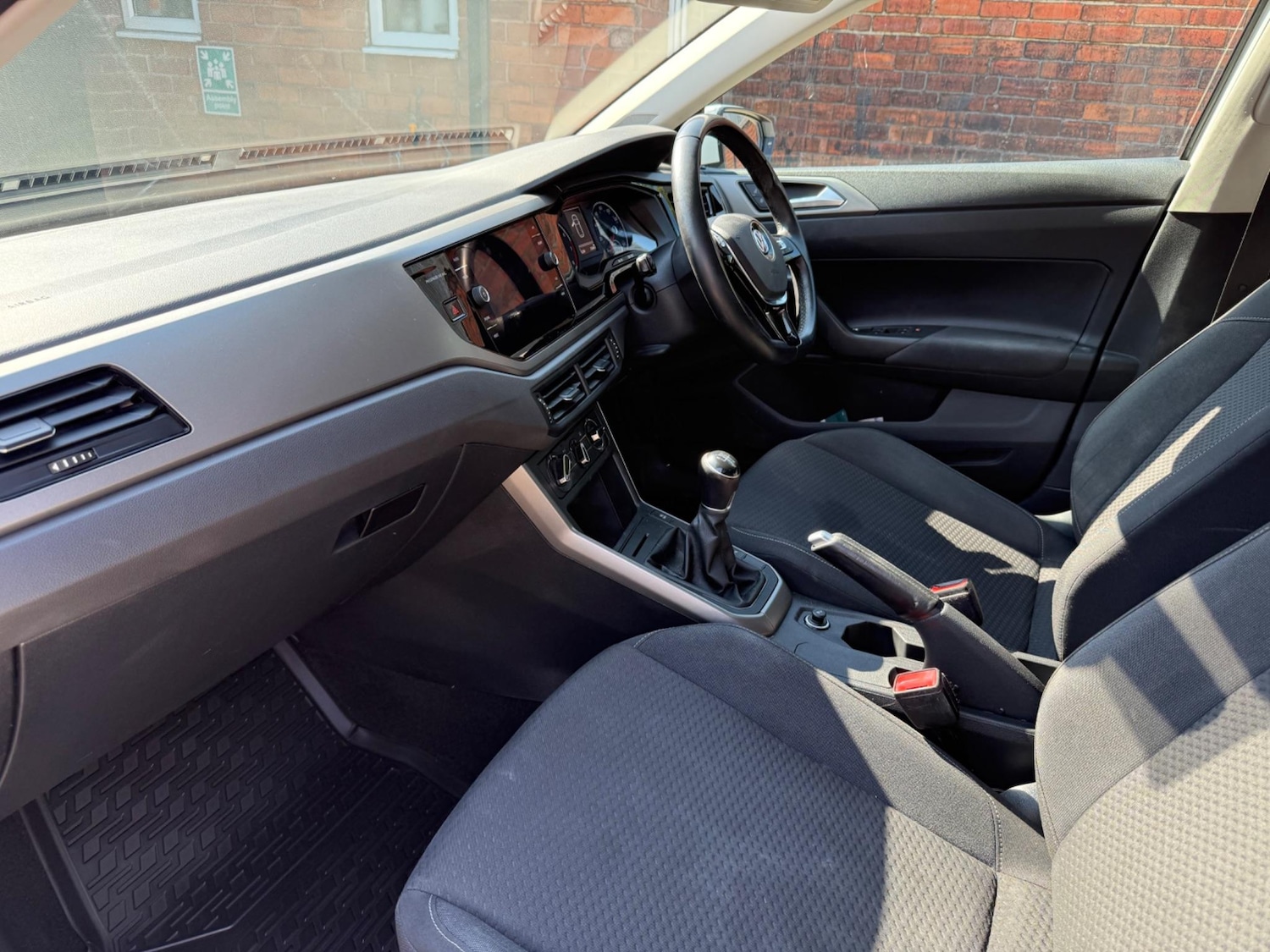 Used Volkswagen Polo for sale - 76995169: Photo 12