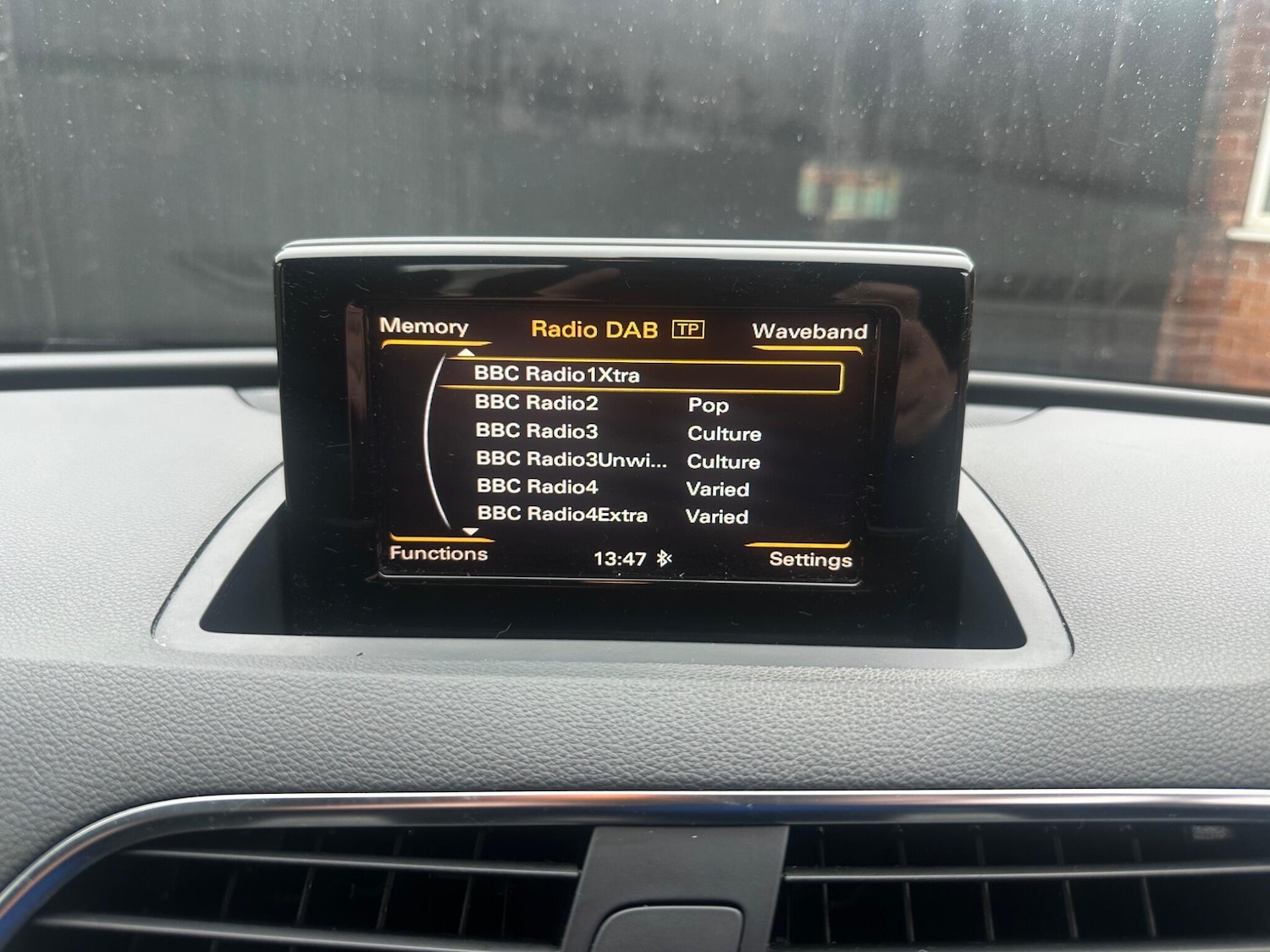 Used Audi Q3 2013 for sale - 77214998: Photo 19