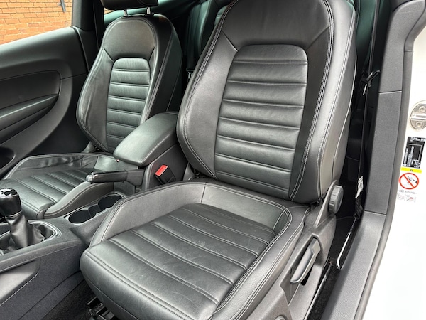 Used Volkswagen Scirocco 2012 for sale - 76306478: Photo 9