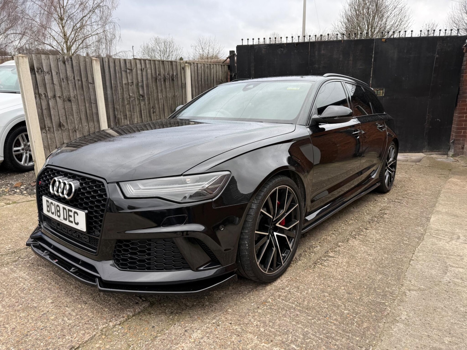 Used Audi RS6 2018 for sale - 77853751: Photo 3