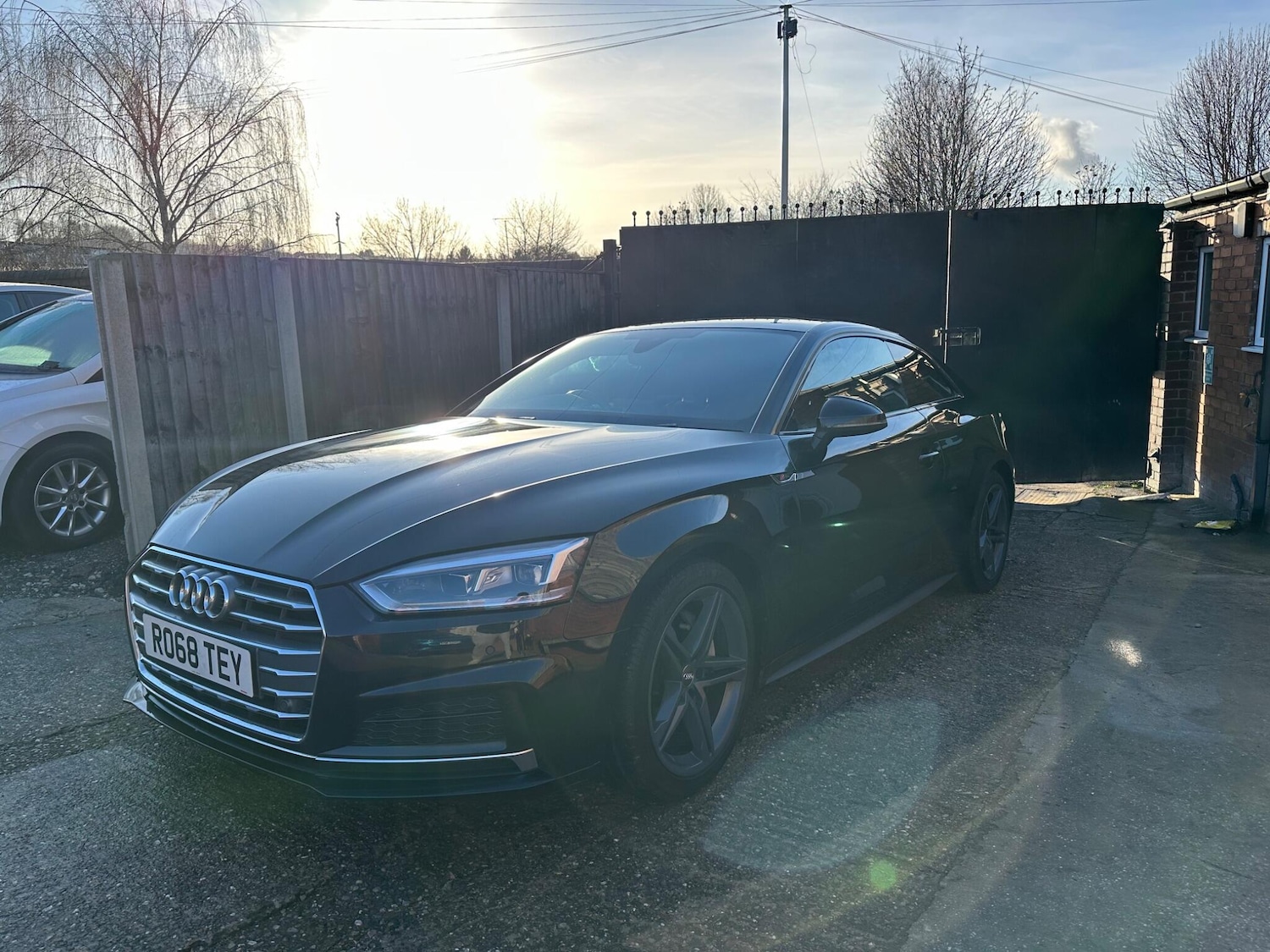 Used Audi A5 2018 for sale - 77163203: Photo 3