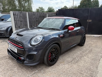 Used MINI Hatch 2018 for sale - 75552877: Photo