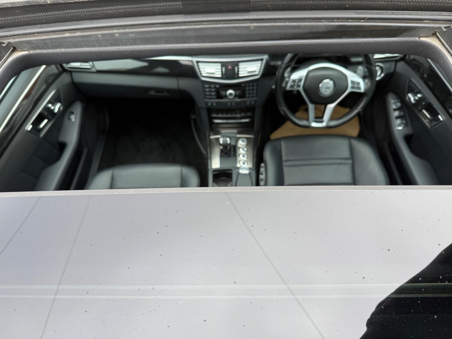 Used Mercedes-Benz E Class 2010 for sale - 77924892: Photo 14