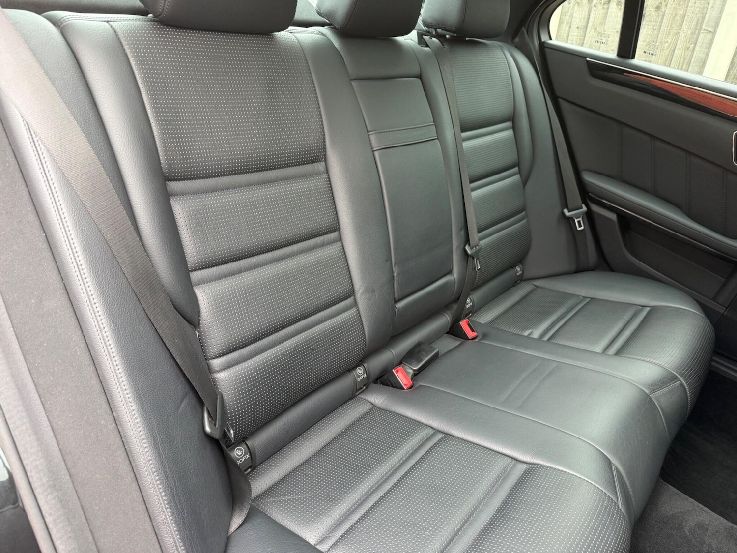 Used Mercedes-Benz E Class 2010 for sale - 77924892: Photo 9