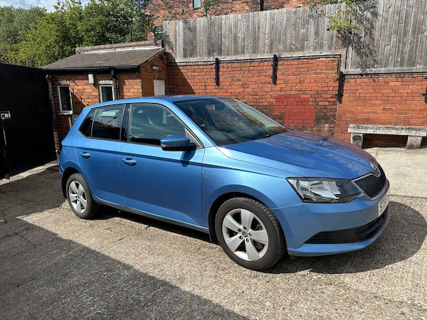 Used Skoda Fabia 2015 for sale - 75838743: Photo 1