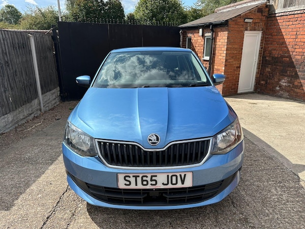 Used Skoda Fabia 2015 for sale - 75838743: Photo 2
