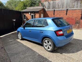 Used Skoda Fabia 2015 for sale - 75838743: Photo