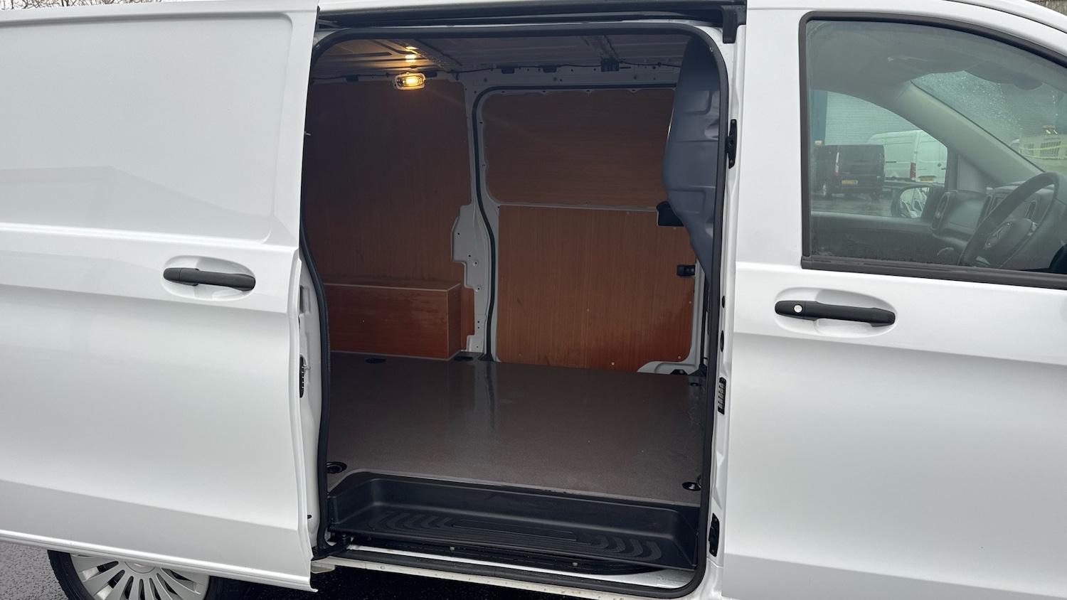 Used Mercedes-Benz Vito 2024 for sale - 77515325: Photo 18