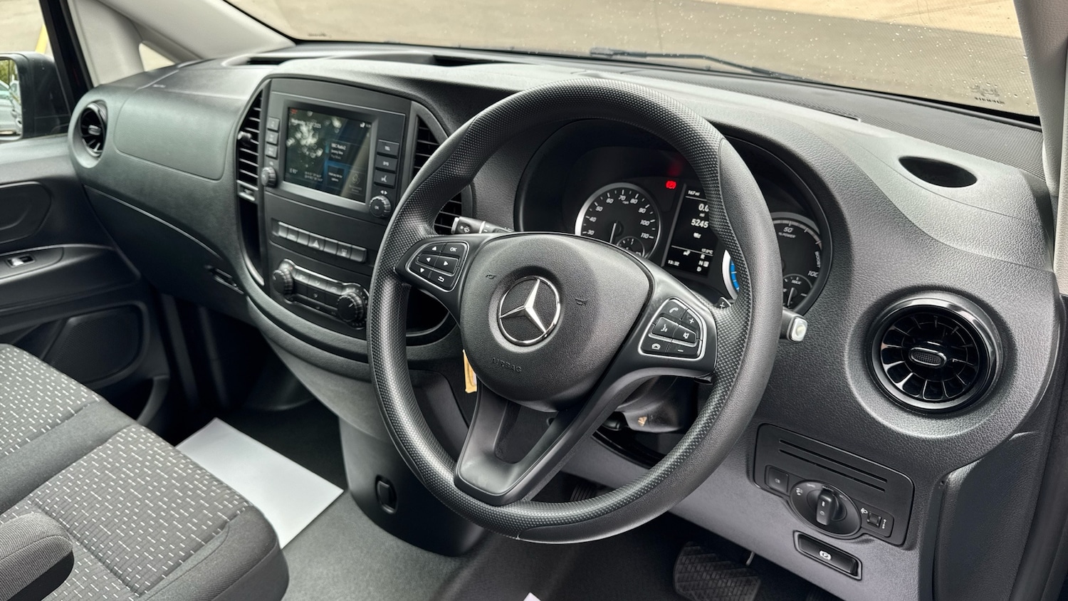 Used Mercedes-Benz Vito 2024 for sale - 75931254: Photo 11