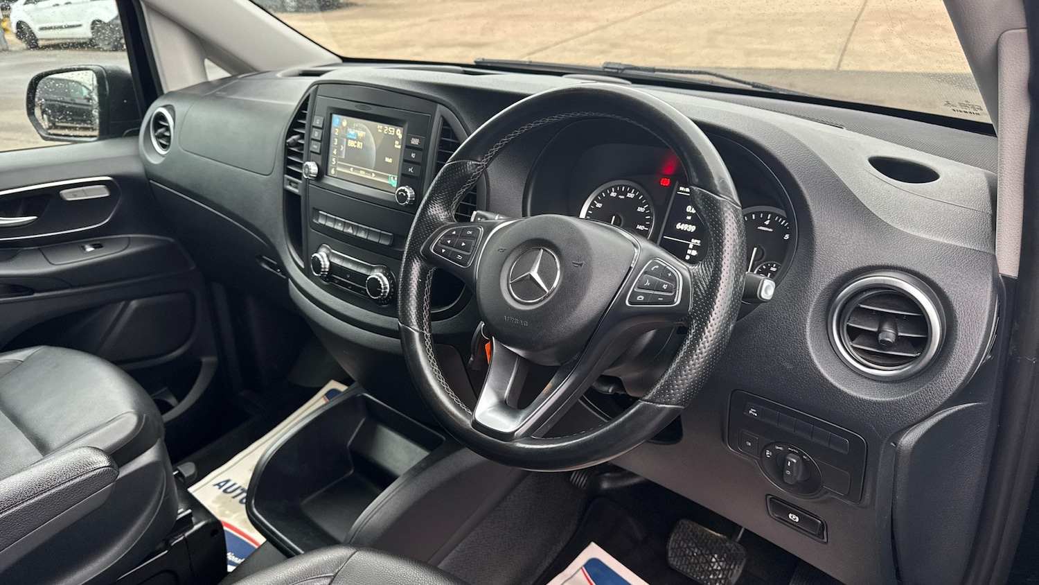 Used Mercedes-Benz Vito 2020 for sale - 77418410: Photo 11