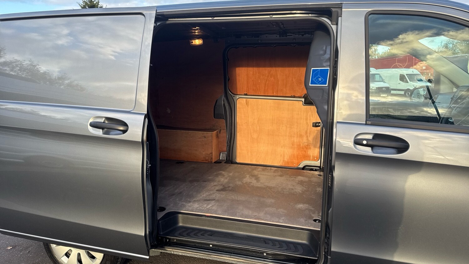 Used Mercedes-Benz Vito 2020 for sale - 76412110: Photo 18