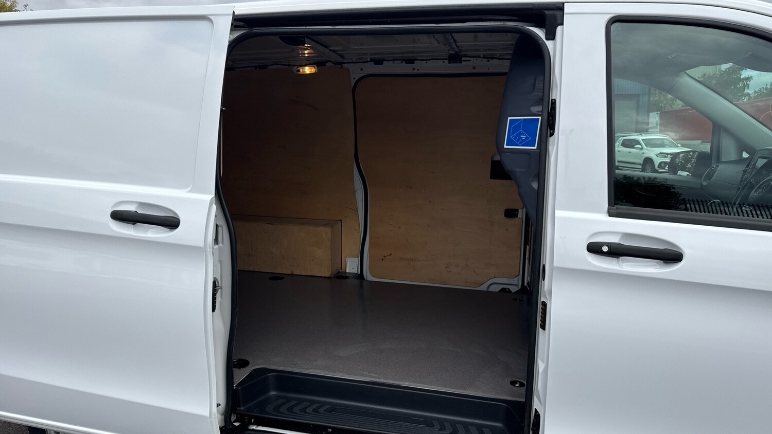 Used Mercedes-Benz Vito 2021 for sale - 76352251: Photo 18