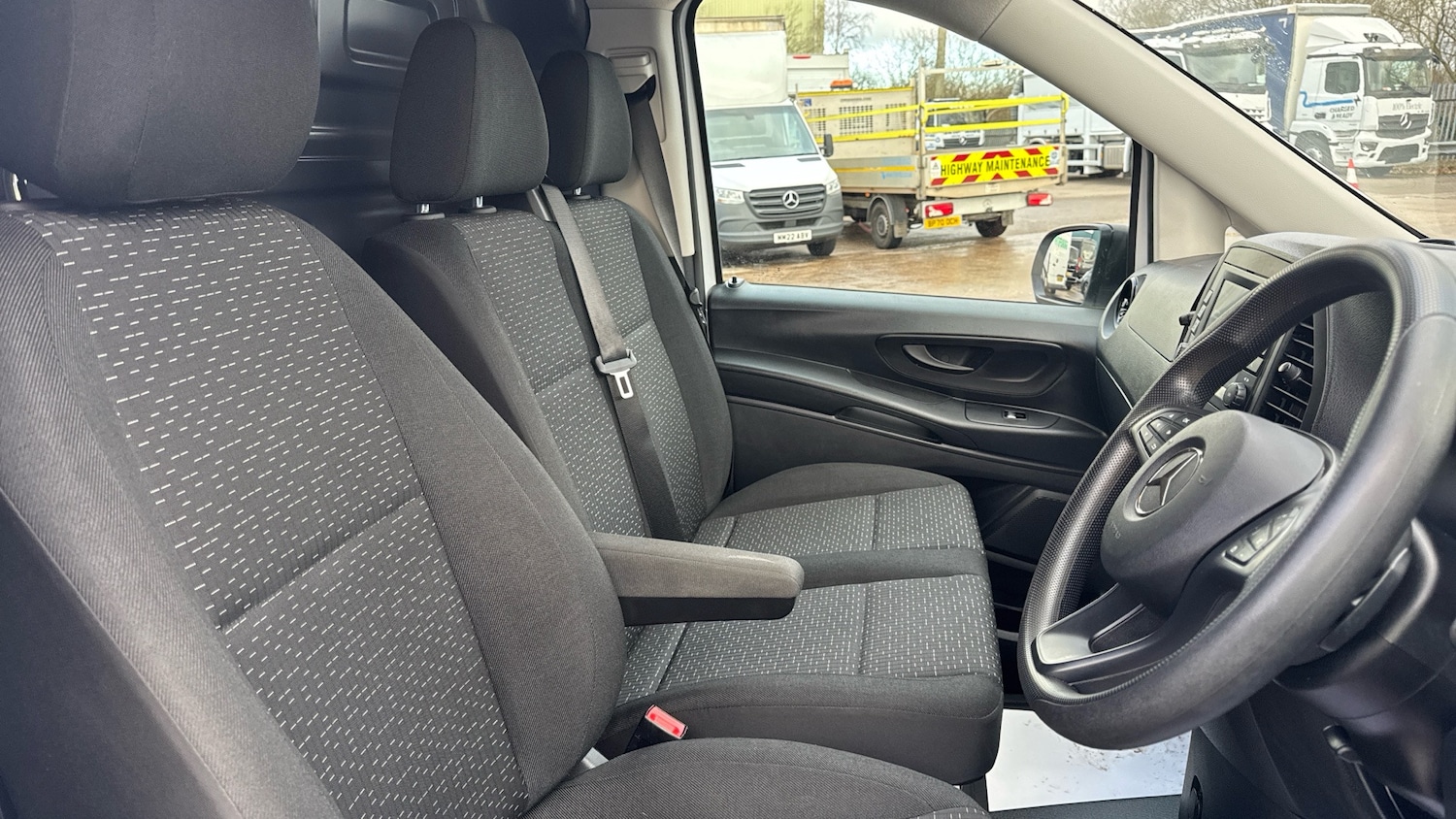 Used Mercedes-Benz Vito 2023 for sale - 77148525: Photo 10