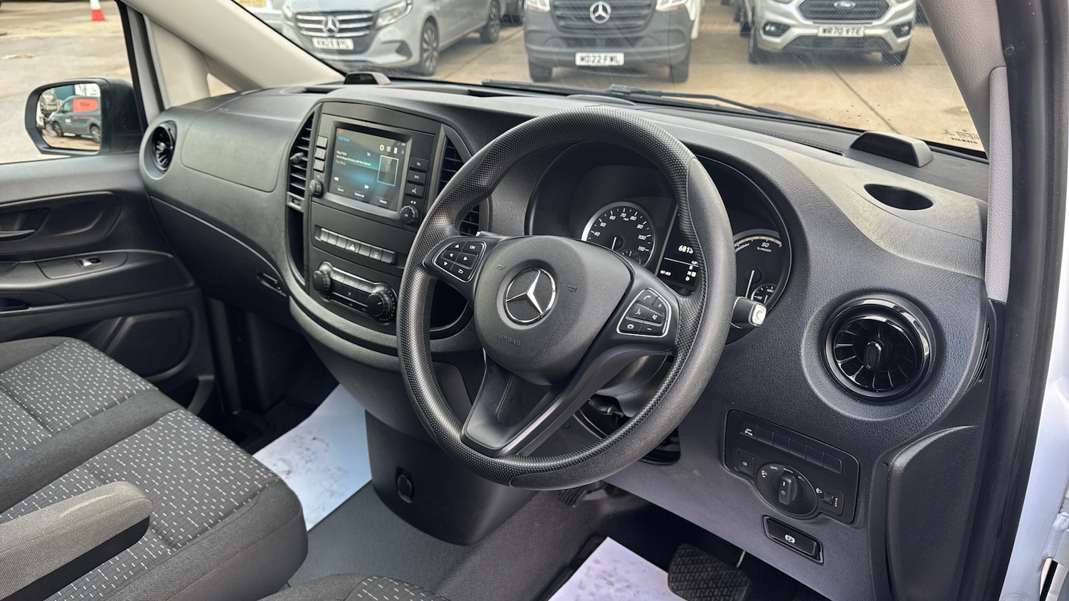 Used Mercedes-Benz Vito 2023 for sale - 77148525: Photo 11