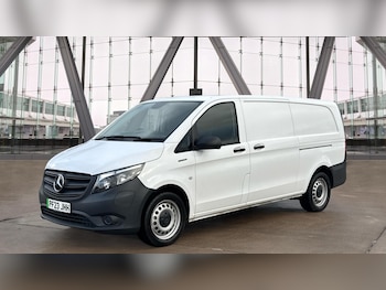 Used Mercedes-Benz Vito 2023 for sale - 77148525: Photo