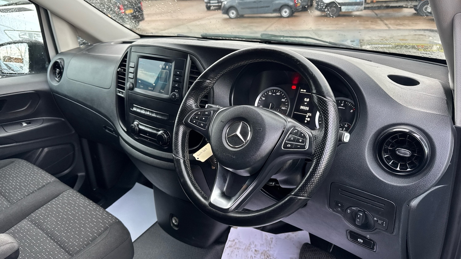 Used Mercedes-Benz Vito 2021 for sale - 76968647: Photo 11