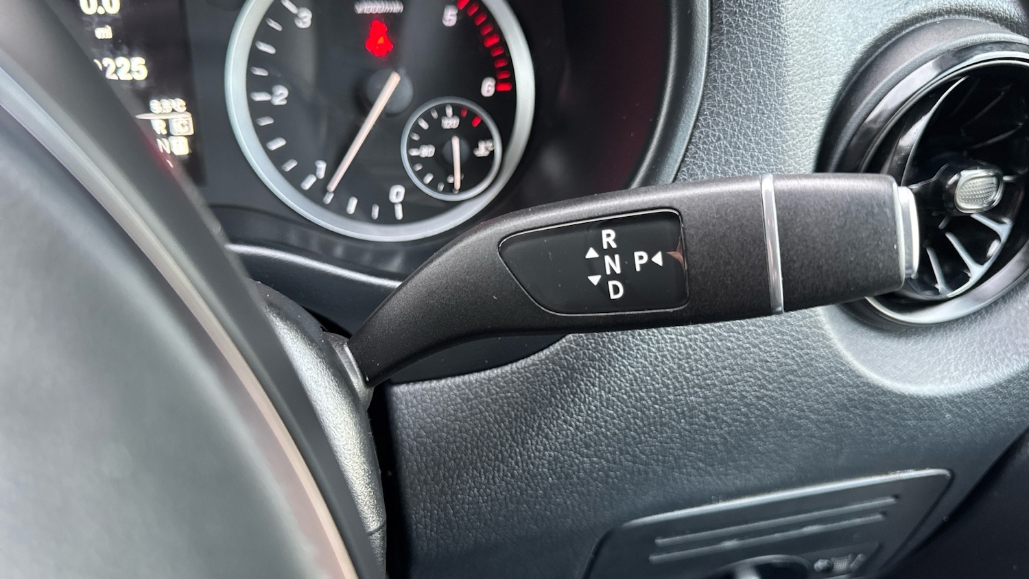 Used Mercedes-Benz Vito 2021 for sale - 76968647: Photo 24