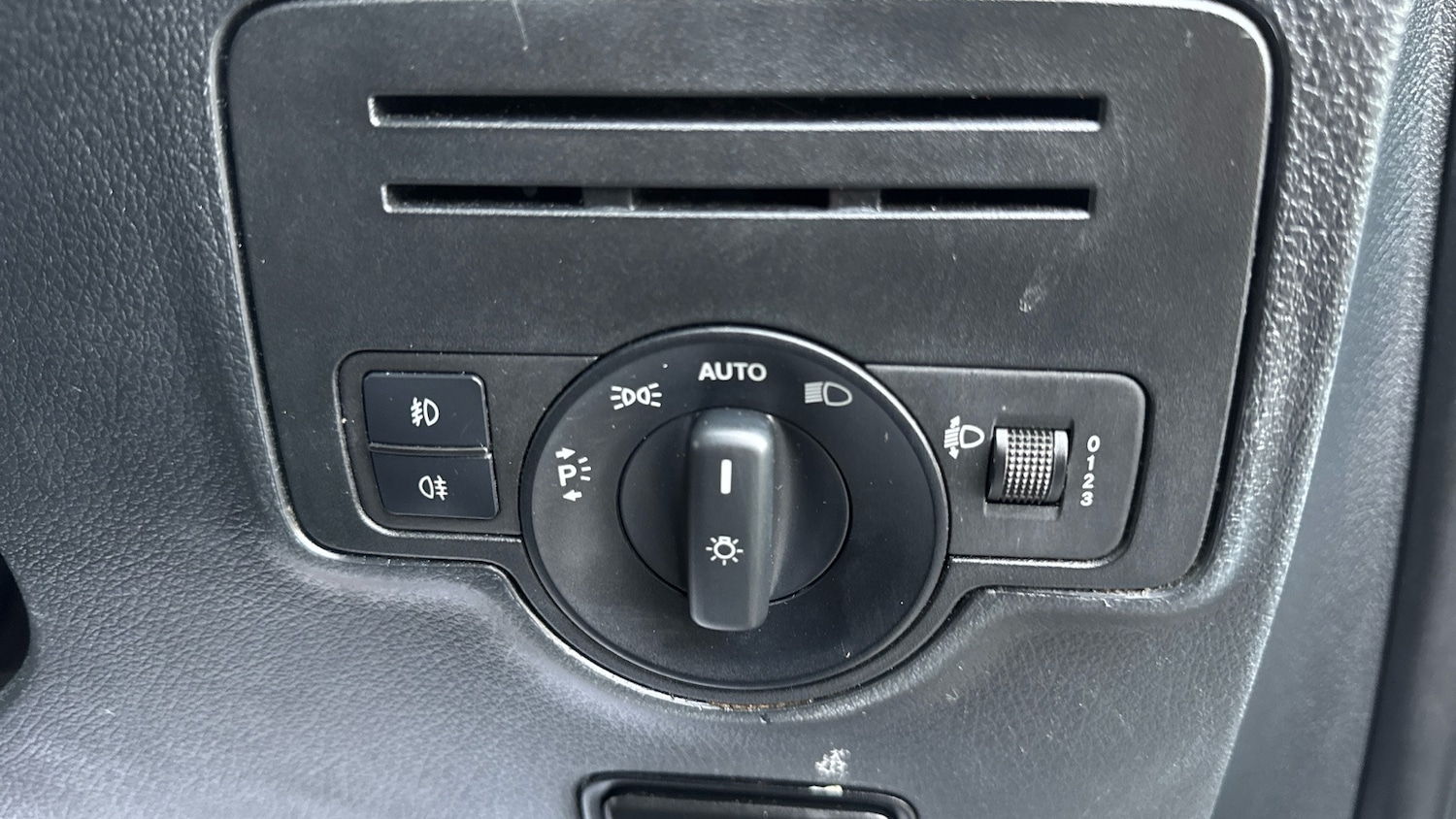 Used Mercedes-Benz Vito 2021 for sale - 76968647: Photo 26