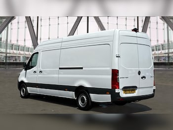 Used Mercedes-Benz Sprinter 2025 for sale - 79041760: Photo