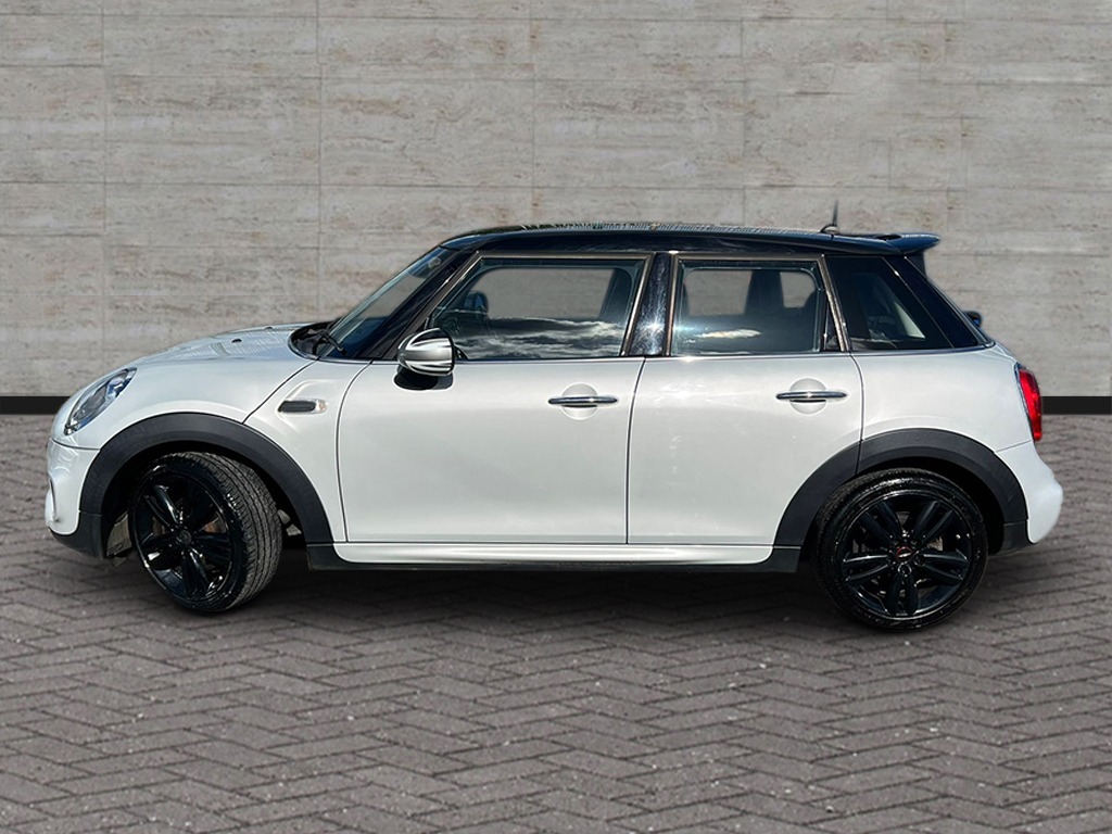 Used MINI Hatch 2017 for sale - 77906747: Photo 5