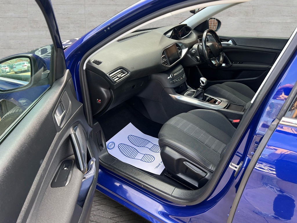 Used Peugeot 308 2018 for sale - 76379217: Photo 10