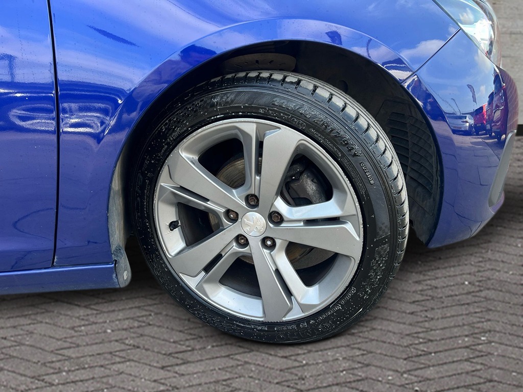 Used Peugeot 308 2018 for sale - 76379217: Photo 13