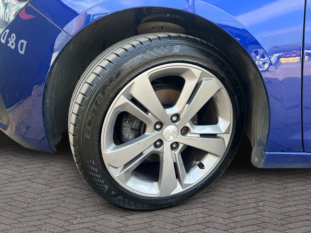 Used Peugeot 308 2018 for sale - 76379217: Photo 16