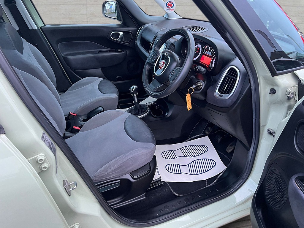 Used Fiat 500L 2013 for sale - 76853583: Photo 12