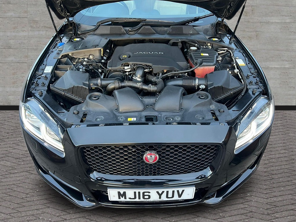 Used Jaguar XJ 2016 for sale - 76358287: Photo 9