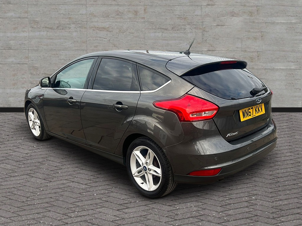 Used Ford Focus 2017 for sale - 76613584: Photo 6