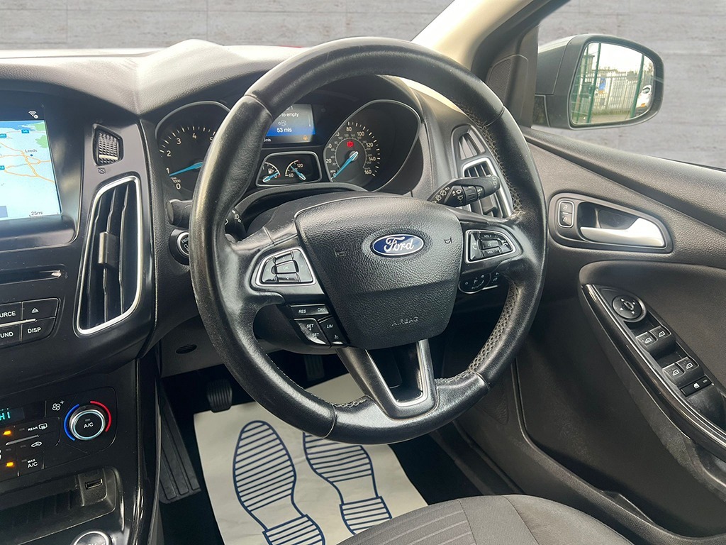 Used Ford Focus 2017 for sale - 76613584: Photo 9