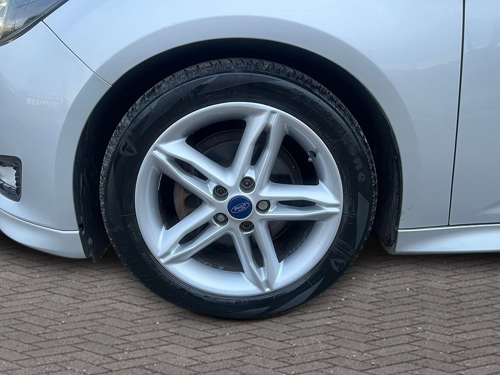 Used Ford Focus 2016 for sale - 77742839: Photo 16