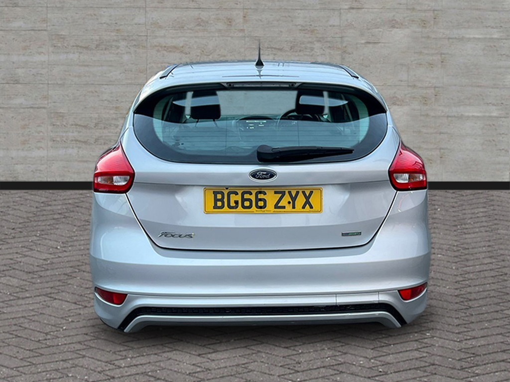 Used Ford Focus 2016 for sale - 77742839: Photo 5