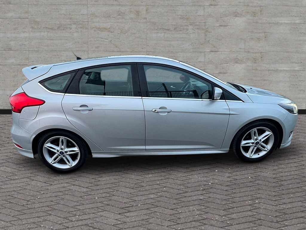 Used Ford Focus 2016 for sale - 77742839: Photo 7