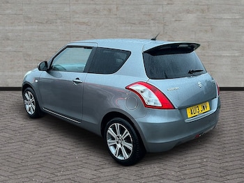 Used Suzuki Swift 2013 for sale - 77450811: Photo