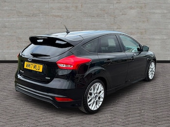 Used Ford Focus 2017 for sale - 78928336: Photo