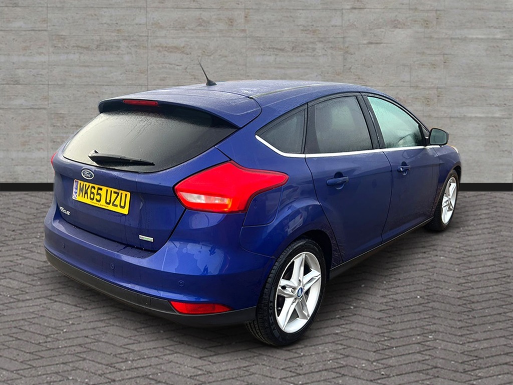 Used Ford Focus 2015 for sale - 77055146: Photo 4