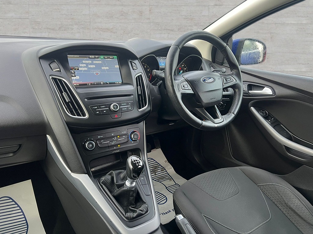 Used Ford Focus 2015 for sale - 77055146: Photo 9