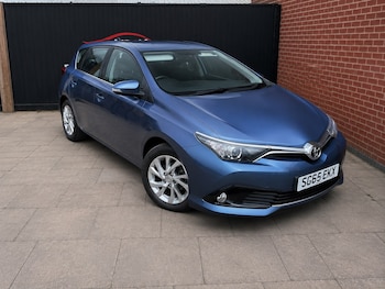 Used Toyota Auris 2015 for sale - 79528308: Photo