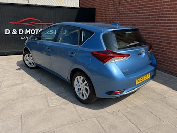 Used Toyota Auris 2015 for sale - 79528308: Photo