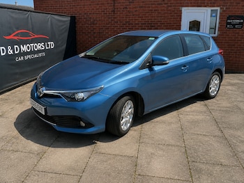 Used Toyota Auris 2015 for sale - 79528308: Photo